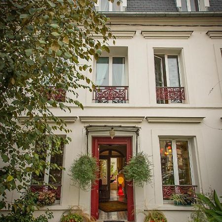 ホテル Le Jardin Des Toiles Triel-sur-Seine エクステリア 写真
