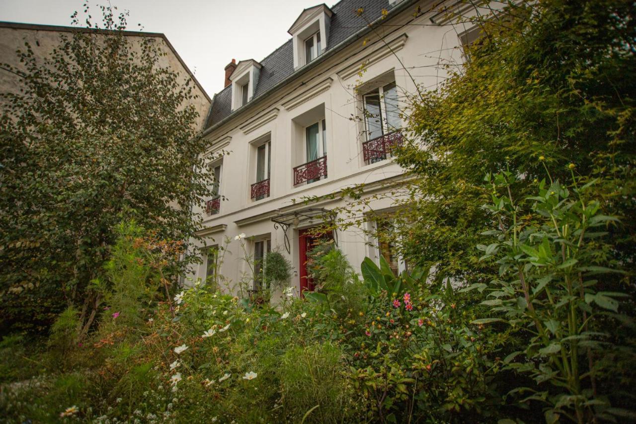 ホテル Le Jardin Des Toiles Triel-sur-Seine エクステリア 写真